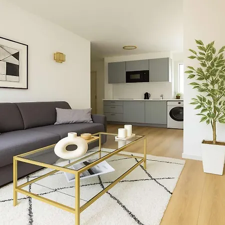 Arc De Triomphe Apartamento *